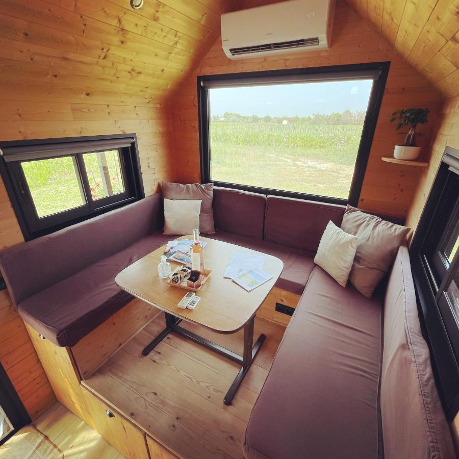 Myinsolite - Tiny-House, Jacuzzi, Brasero, Piscine Айга-Мортас Екстериор снимка