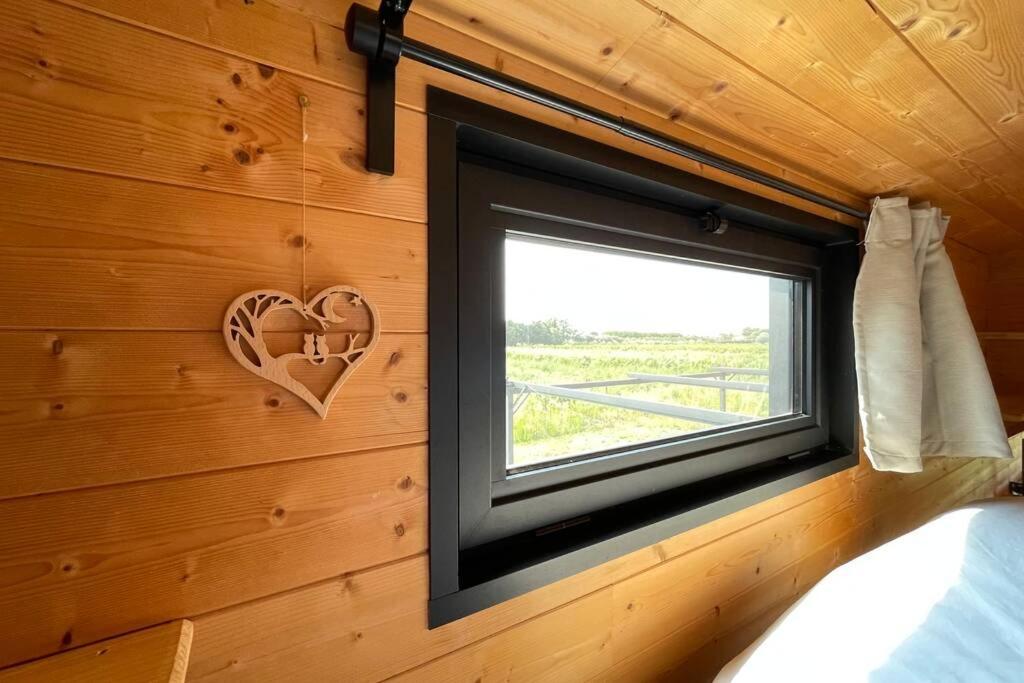 Myinsolite - Tiny-House, Jacuzzi, Brasero, Piscine Айга-Мортас Екстериор снимка