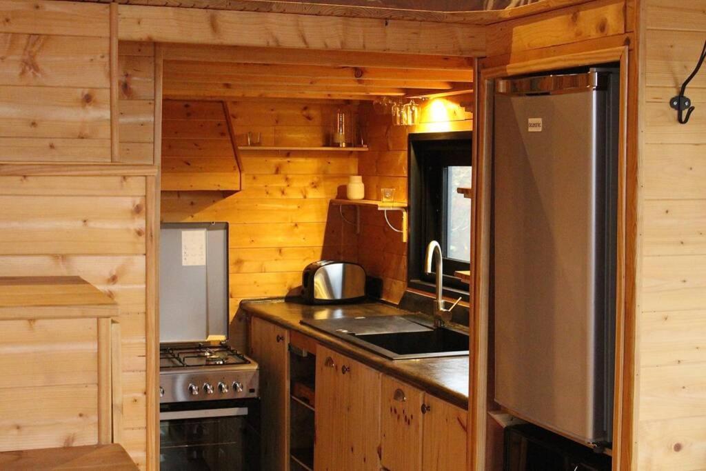 Myinsolite - Tiny-House, Jacuzzi, Brasero, Piscine Айга-Мортас Екстериор снимка