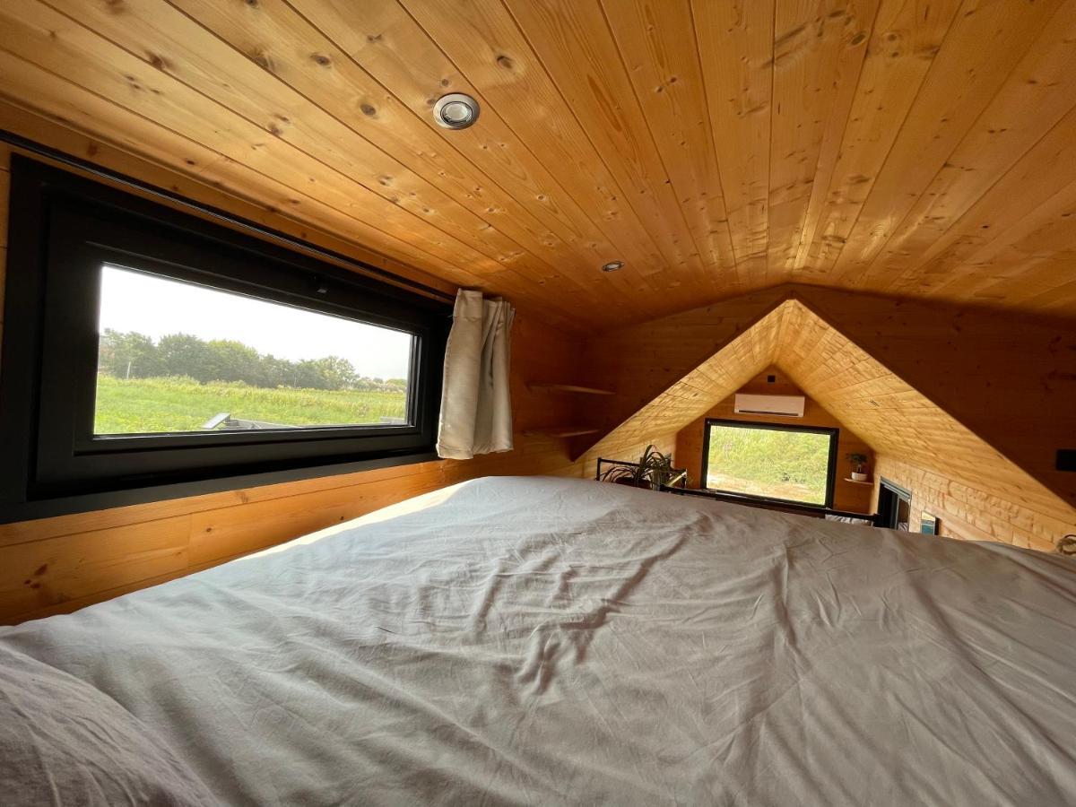 Myinsolite - Tiny-House, Jacuzzi, Brasero, Piscine Айга-Мортас Екстериор снимка